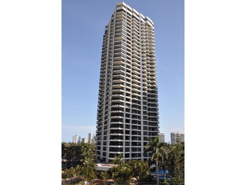 24 Breaker Street, Main Beach QLD 4217