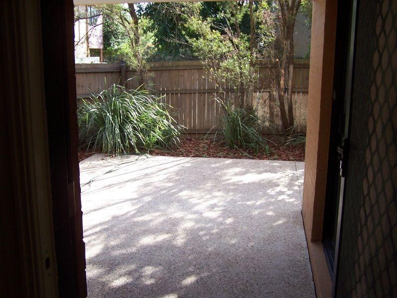 75/316 Long Street, Graceville QLD 4075