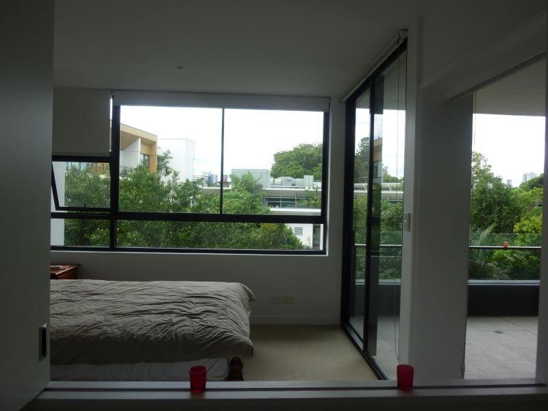 Apartment 244/10 Pidgeon Close, West End QLD 4101