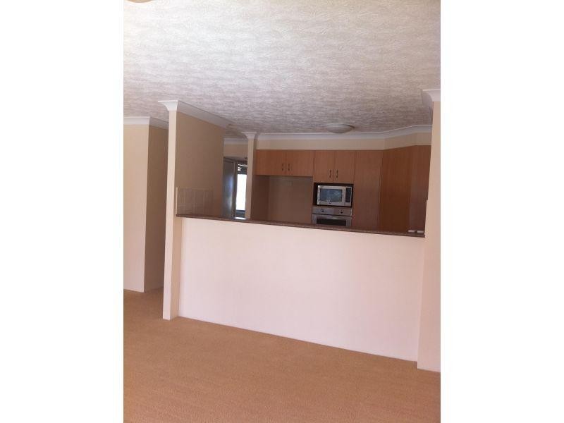 1880 Gold Coast Highway, Burleigh Heads QLD 4220