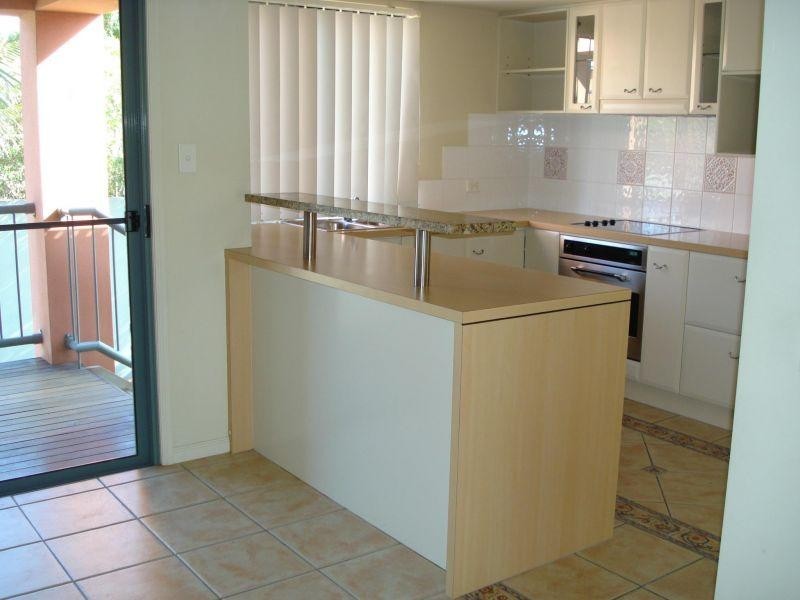 20 Fairway Drive, Clear Island Waters QLD 4226