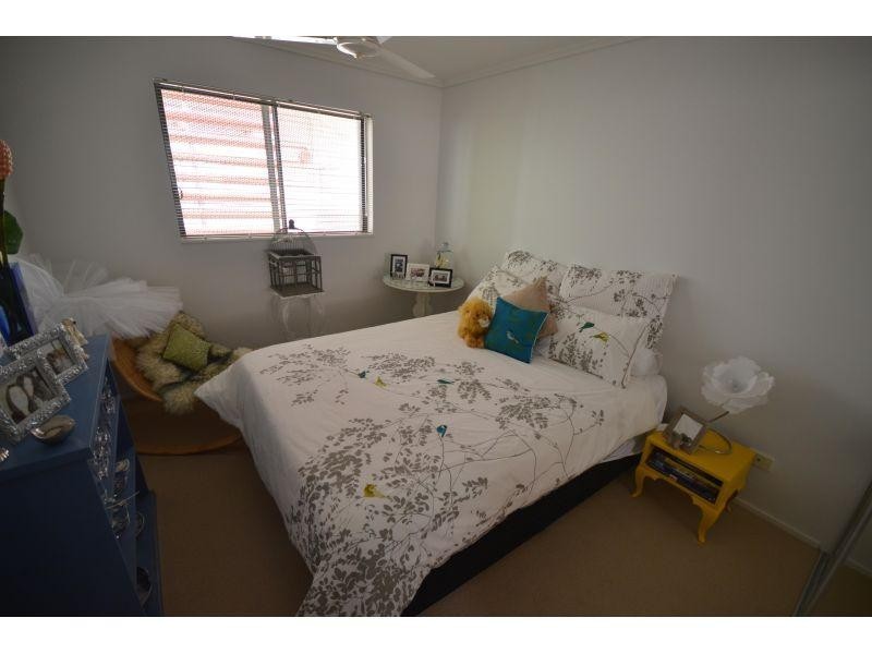 18 Manning Street, Milton QLD 4064