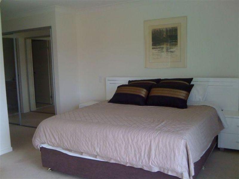 2 Inland Drive, Tugun QLD 4224