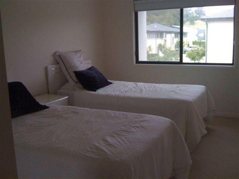 2 Inland Drive, Tugun QLD 4224