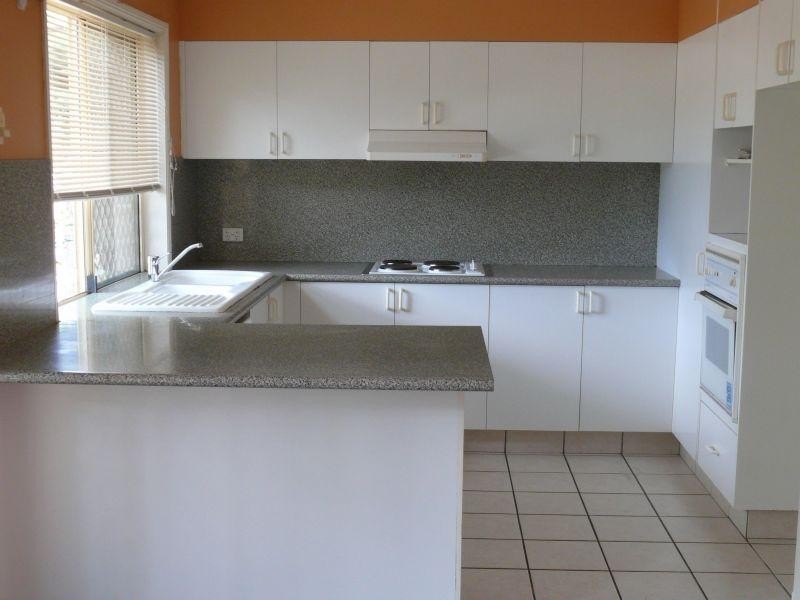 38 Murev Way, Carrara QLD 4211
