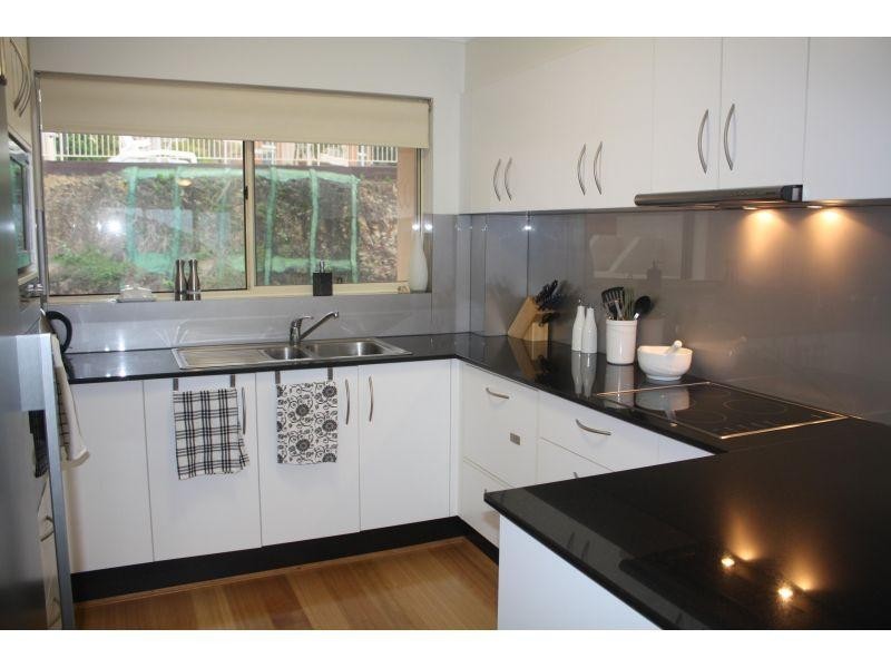 42 Duringan Street, Currumbin QLD 4223