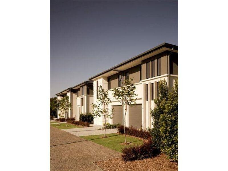 2 Inland Drive, Tugun QLD 4224