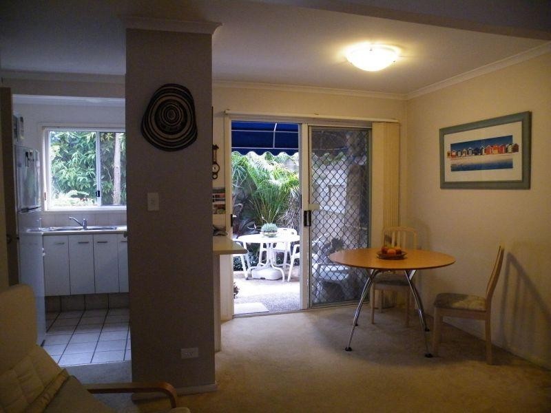 42 Murev Way, Carrara QLD 4211