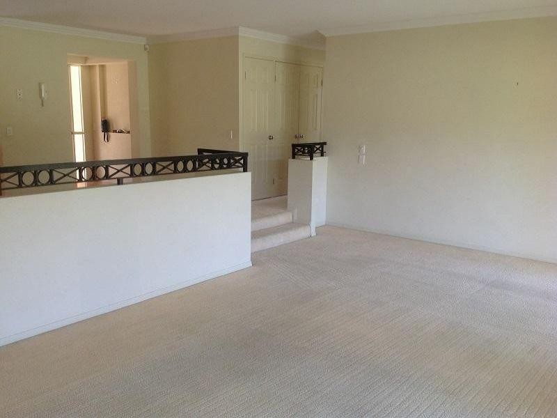 433  Brisbane Road, Arundel QLD 4214