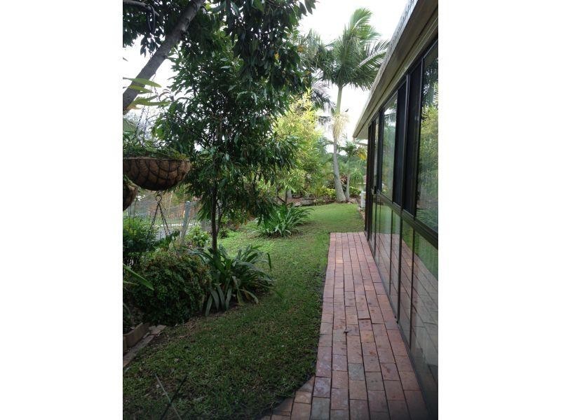 Unit 45/12 Landau Court, Miami QLD 4220