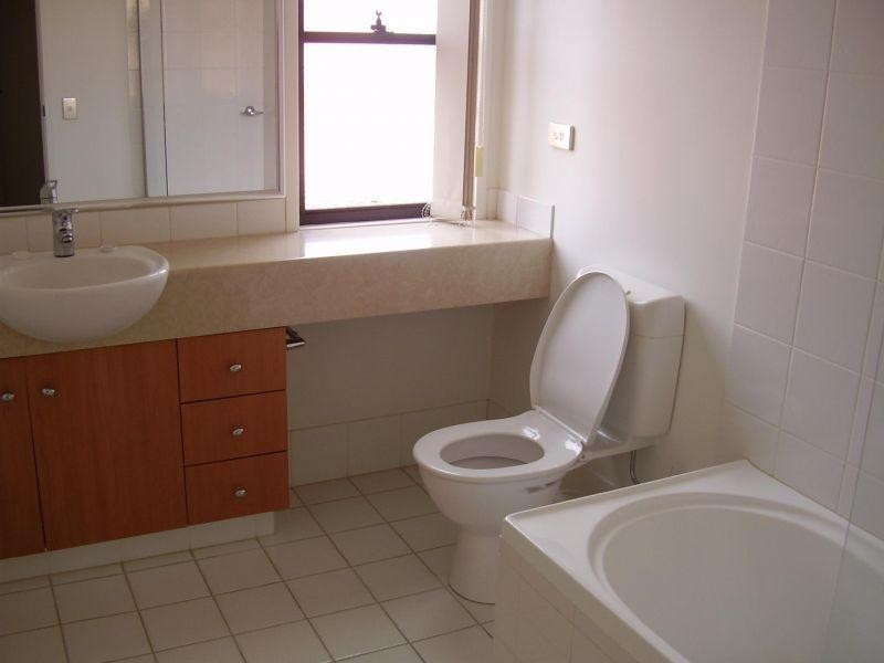 94/302 Christine Avenue, Varsity Lakes QLD 4227