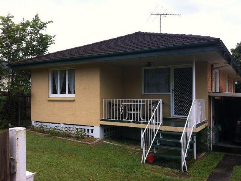 27 Kolonga Street, Woodridge QLD 4114