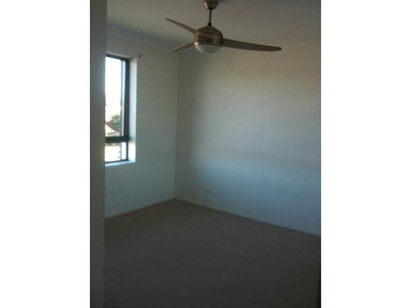 29/6 Fifth Avenue, Burleigh Heads QLD 4220