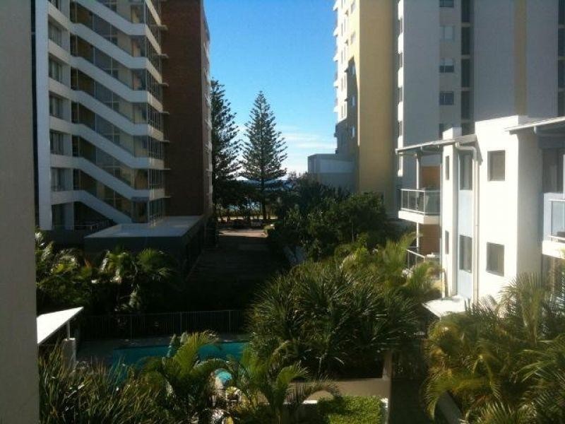 29/6 Fifth Avenue, Burleigh Heads QLD 4220