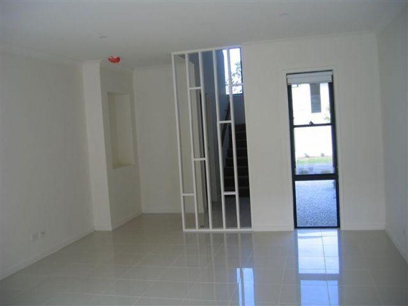 2 Inland Drive, Tugun QLD 4224