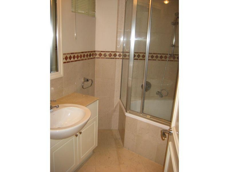 1/32 Macrossan Street, Brisbane QLD 4000