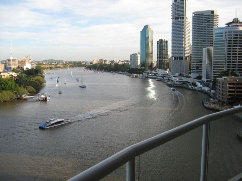 74/32 Macrossan Street, Brisbane QLD 4000