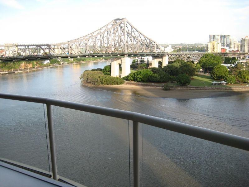 74/32 Macrossan Street, Brisbane QLD 4000