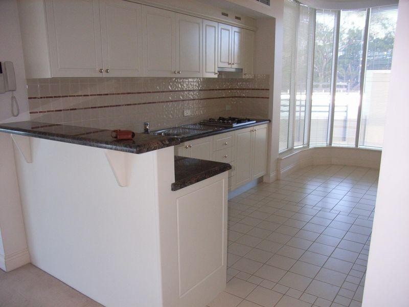 98/32 Macrossan Street, Brisbane QLD 4000