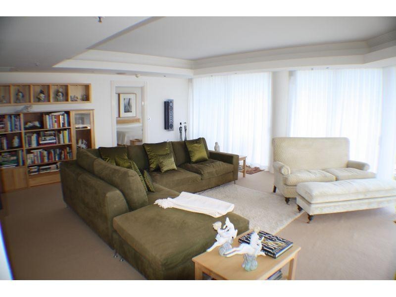 165/32 Macrossan Street, Brisbane QLD 4000