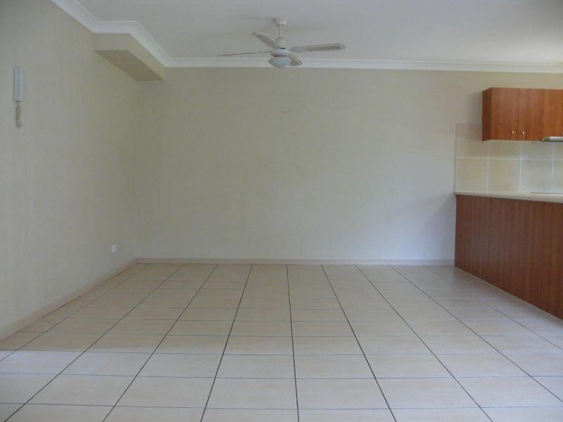 1A Alison Road, Carrara QLD 4211