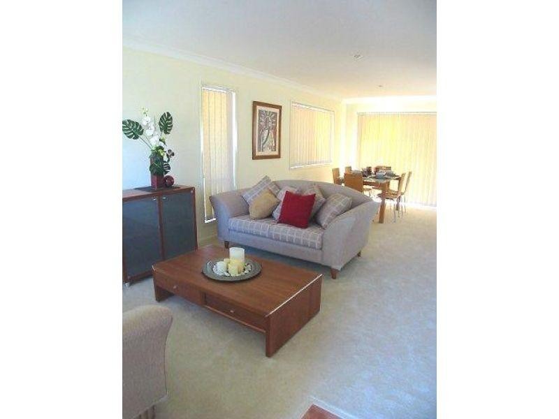 10 Diane Court, Calamvale QLD 4116