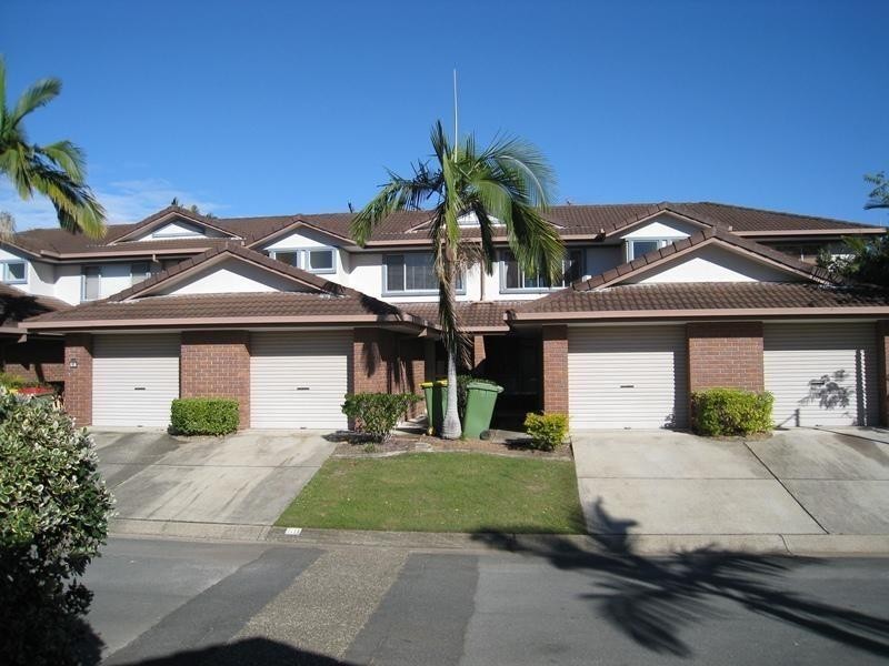 LRT  LRT/9 Bayside Court, Thorneside QLD 4158
