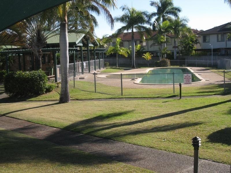 LRT  LRT/9 Bayside Court, Thorneside QLD 4158