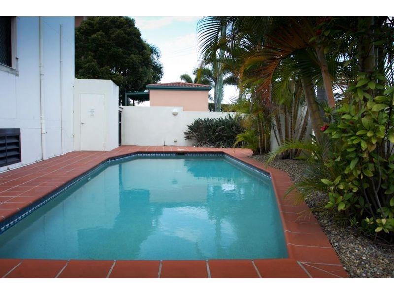 84 High Street, Southport QLD 4215