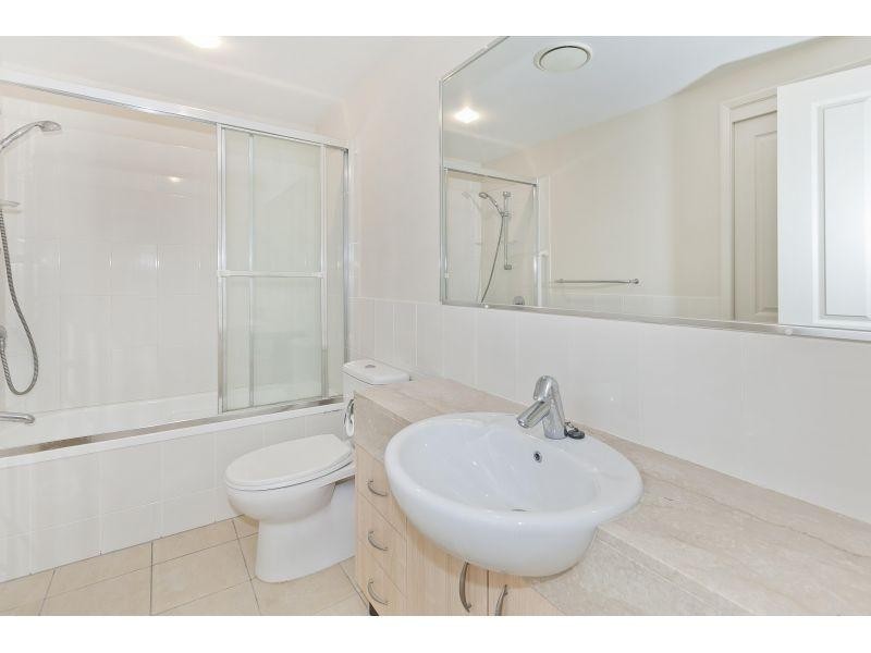 9 Sylvan Road, Toowong QLD 4066
