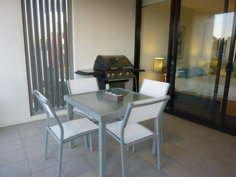 10 Pidgeon Close, West End QLD 4101