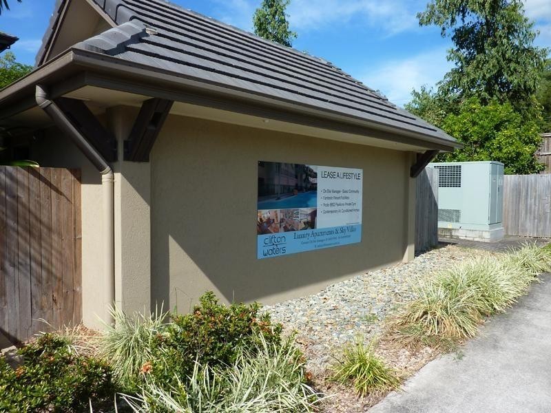 55 Clifton Road, Clifton Beach QLD 4879