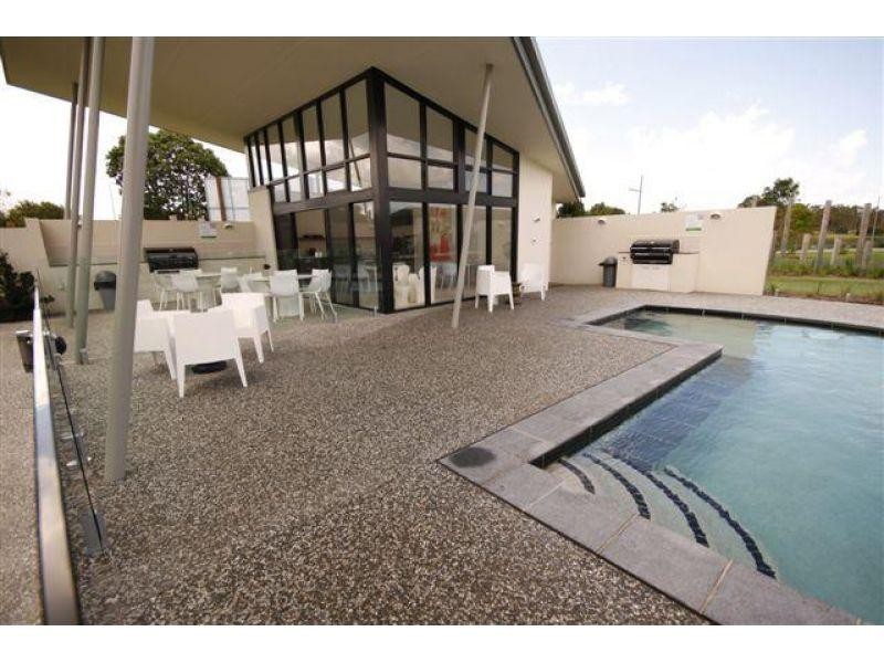 2 Inland Drive, Tugun QLD 4224