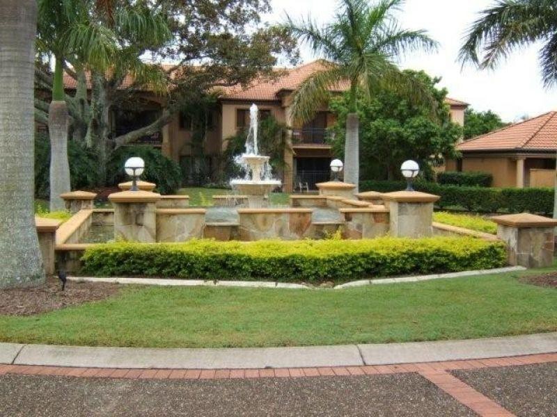 85 Palm Meadows Drive, Carrara QLD 4211