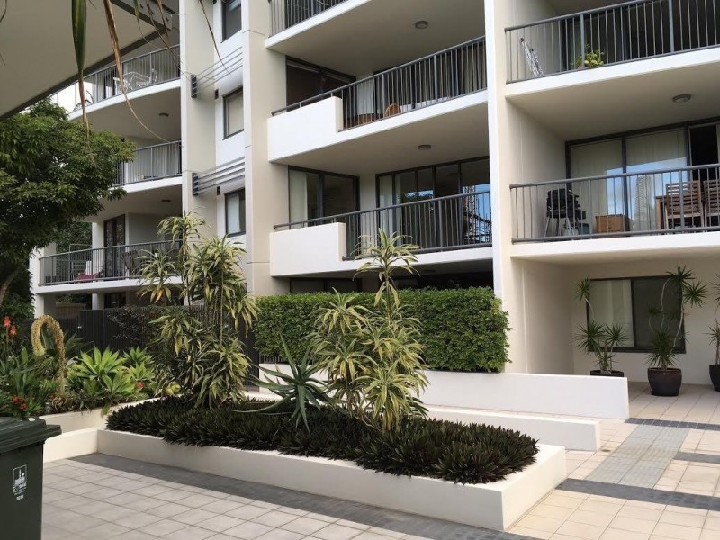 1023/18 Manning Street, Milton QLD 4064