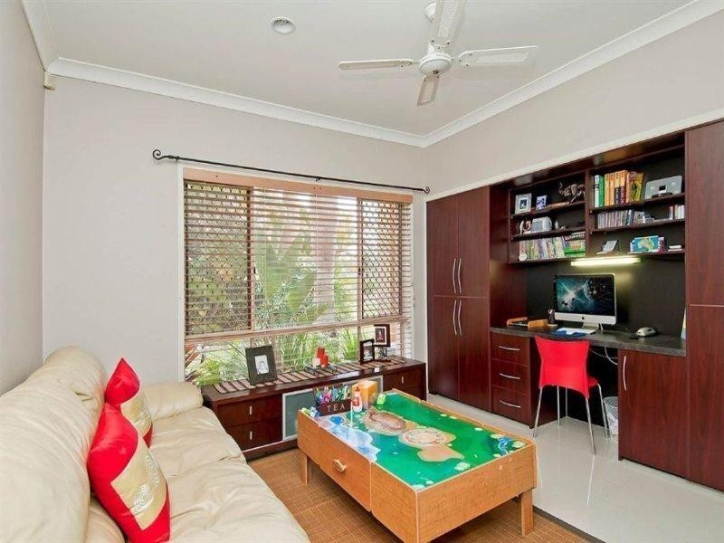 152 Palm Meadows Drive, Carrara QLD 4211