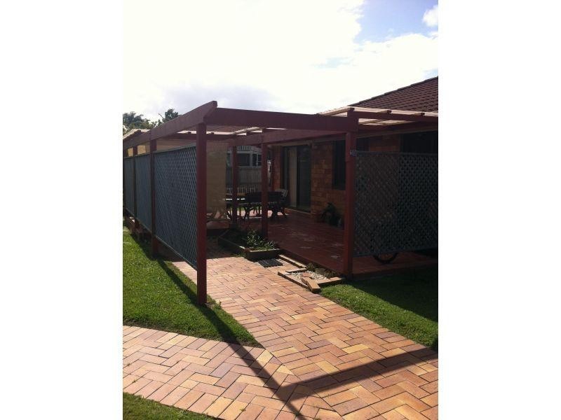 Unit 18/12 Landau Court, Miami QLD 4220