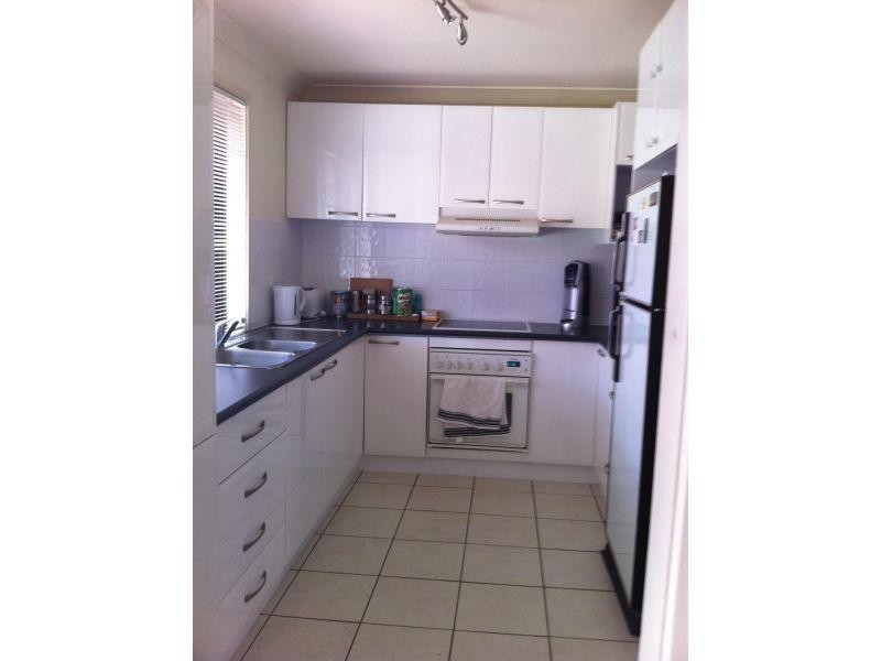 Unit 18/12 Landau Court, Miami QLD 4220