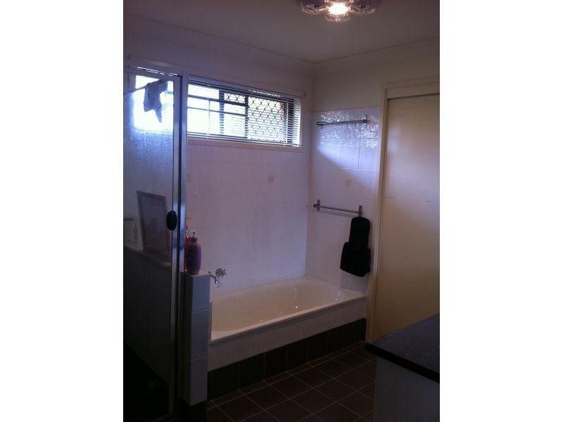Unit 18/12 Landau Court, Miami QLD 4220