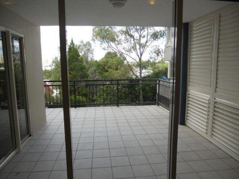 33/451 Gregory Terrace, Spring Hill QLD 4000