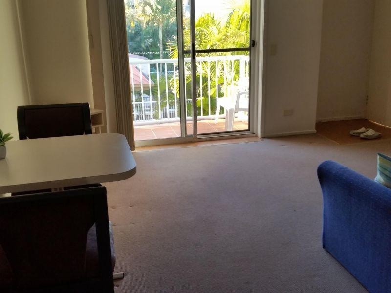 1 bed/12 Lloyd Street, Southport QLD 4215