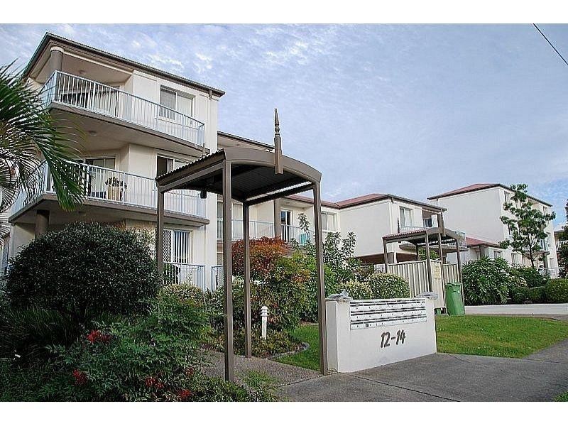 1 bed/12 Lloyd Street, Southport QLD 4215