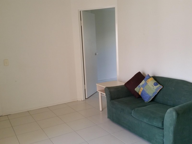 1 bed/12 Lloyd Street, Southport QLD 4215