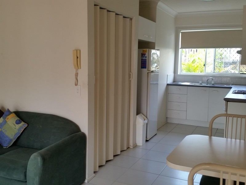 1 bed/12 Lloyd Street, Southport QLD 4215