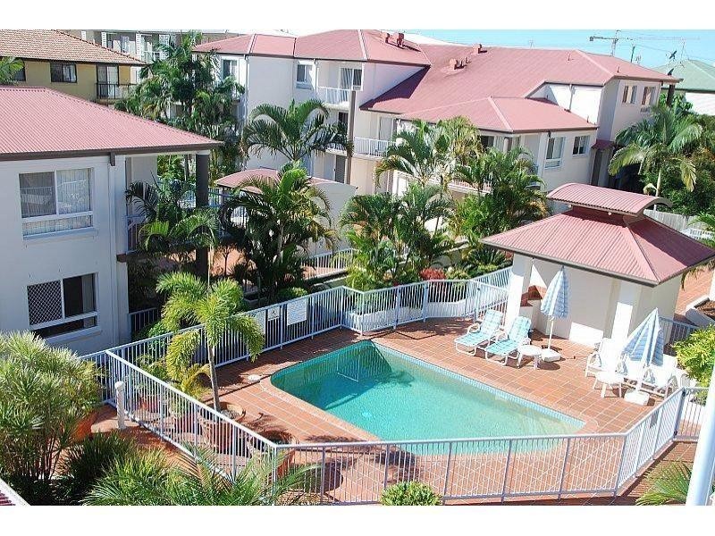 12 Lloyd Street, Southport QLD 4215