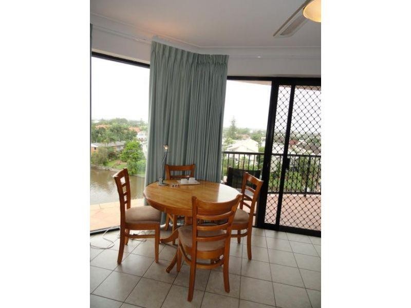 12 Paradise Island, Surfers Paradise QLD 4217