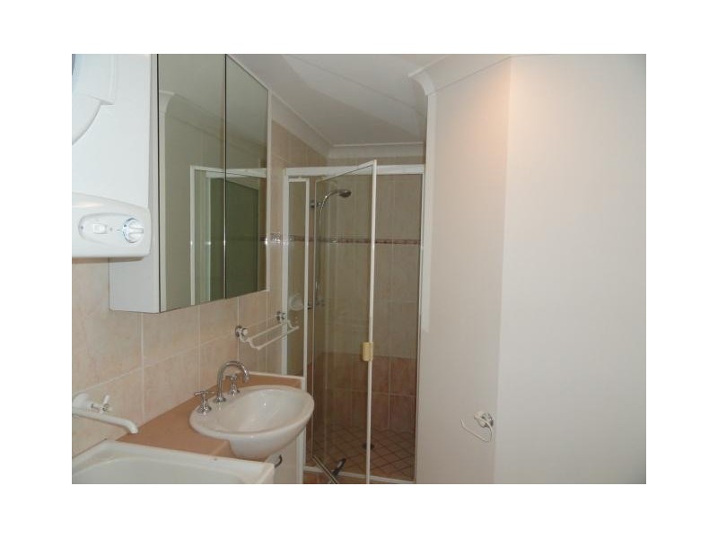 12 Paradise Island, Surfers Paradise QLD 4217