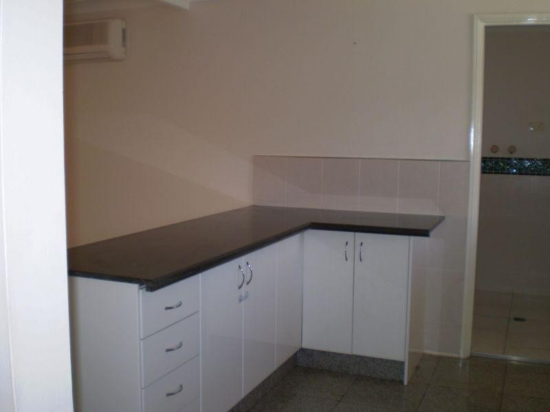 601 Pine Ridge Road, Biggera Waters QLD 4216