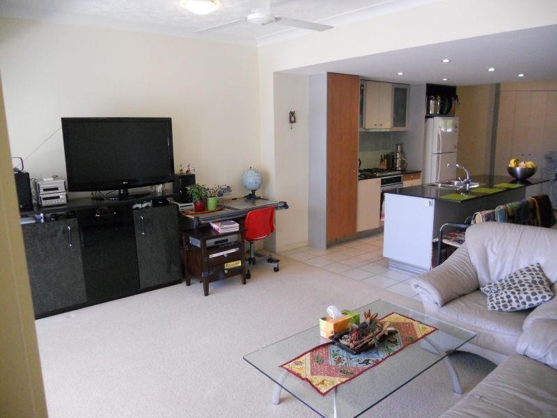 02/451 Gregory Terrace, Spring Hill QLD 4000