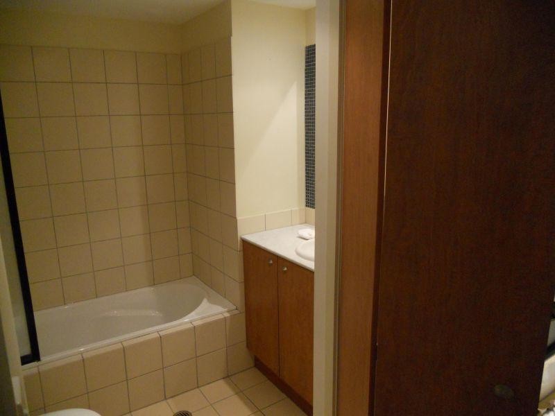 02/451 Gregory Terrace, Spring Hill QLD 4000